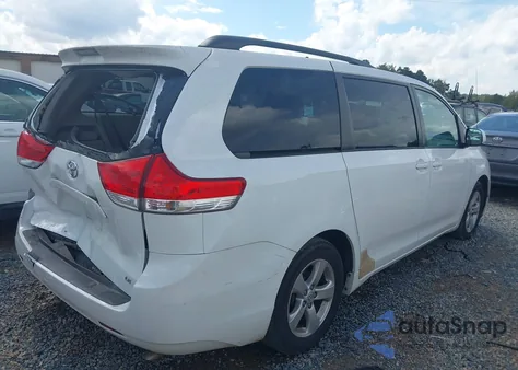 2014 Toyota Sienna Le V6 8 Passenger from USA, damaged, VIN 5TDKK3DC7ES447504